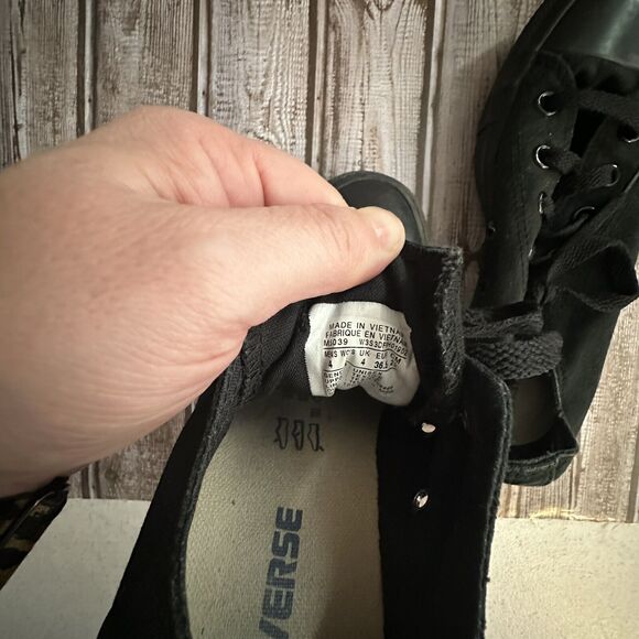 Converse All Star Black Tennis Shoes Men's Size 4/Women's Size 6 - Picture 4 of 7